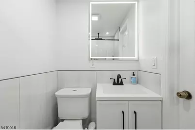 712 N Broad St #3C, Elizabeth, NJ 07208 - Photo 18