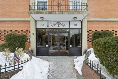 712 N Broad St #3C, Elizabeth, NJ 07208 - Photo 2