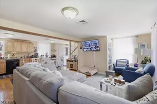 253 Silver Lake Rd, Frelinghuysen Township, NJ 07825 - Photo 10