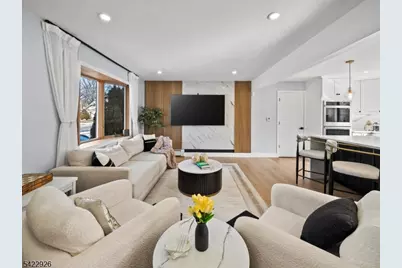 43 Ploch Rd, Clifton, NJ 07013 - Photo 2