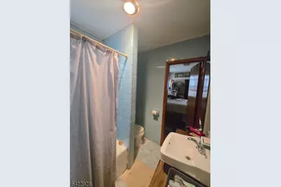 34 Home St, Franklin Township, NJ 08873 - Photo 16