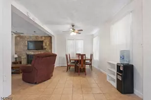 726 14th Ave, Paterson, NJ 07504 - Photo 6