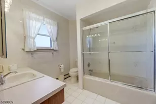 80 Garfield Pl, Totowa, NJ 07512 - Photo 10