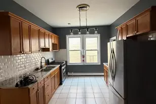 32 Rosehill Pl, Irvington, NJ 07111 - Photo 4