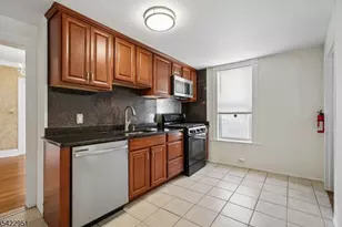 70 9th Ave, East Orange, NJ 07018 - Photo 12