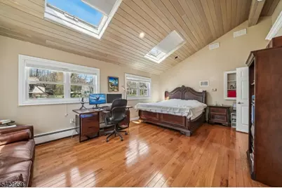 47 Crossbrook Rd, Livingston, NJ 07039 - Photo 18