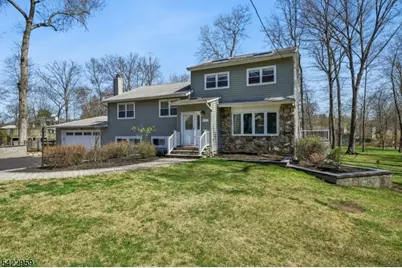 47 Crossbrook Rd, Livingston, NJ 07039 - Photo 2