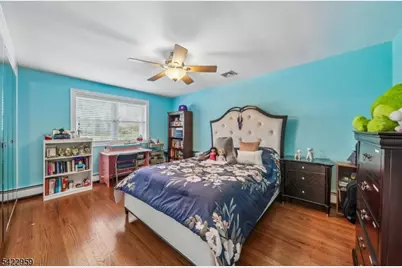 47 Crossbrook Rd, Livingston, NJ 07039 - Photo 14