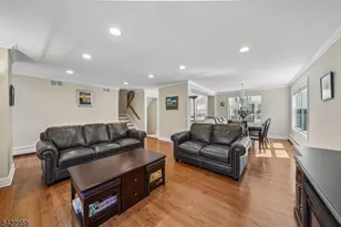 47 Crossbrook Rd, Livingston, NJ 07039 - Photo 4