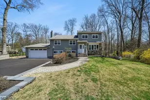 47 Crossbrook Rd, Livingston, NJ 07039 - Photo 1