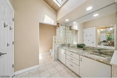 47 Crossbrook Rd, Livingston, NJ 07039 - Photo 20