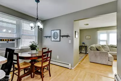 72A Pine Street, Bridgewater, NJ 08807 - Photo 16