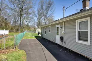 72A Pine St, Bridgewater, NJ 08807 - Photo 28