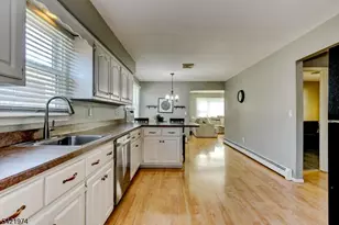 72A Pine St, Bridgewater, NJ 08807 - Photo 14