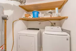 150 Woodward Ln, Bernards Township, NJ 07920 - Photo 12