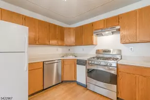 150 Woodward Ln, Bernards Township, NJ 07920 - Photo 6