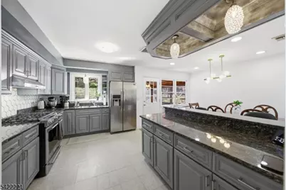 114 Garfield Ave, West Orange Township, NJ 07052 - Photo 8