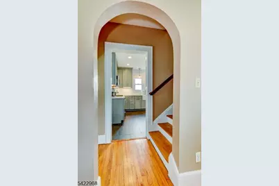 425 Bartine St, Somerville, NJ 08876 - Photo 12