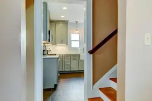425 Bartine St, Somerville, NJ 08876 - Photo 12