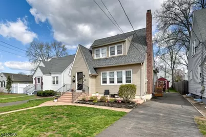 425 Bartine St, Somerville, NJ 08876 - Photo 2