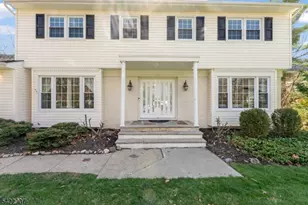 19 Breton Dr, Montville Township, NJ 07058 - Photo 2