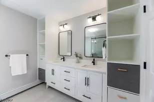 19 Breton Dr, Montville Township, NJ 07058 - Photo 24