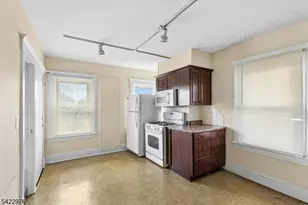 84 W Cherry St, Rahway, NJ 07065 - Photo 8