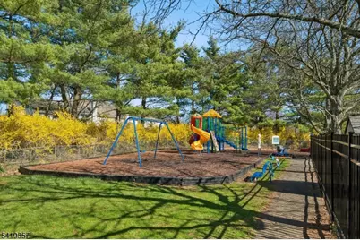 163 Dezenzo Ln, West Orange Township, NJ 07052 - Photo 32