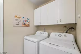 163 Dezenzo Ln, West Orange Township, NJ 07052 - Photo 26