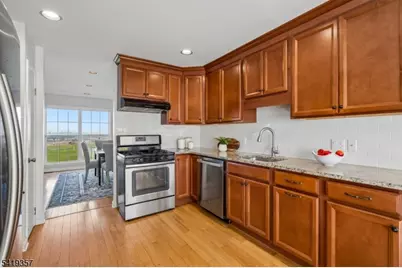 163 Dezenzo Ln, West Orange Township, NJ 07052 - Photo 14