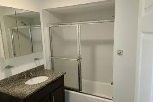 1504 Edison Glen Terrace, Edison, NJ 08837 - Photo 8