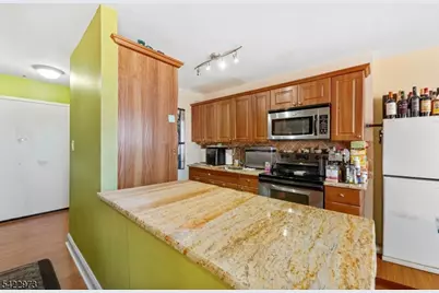 821 Jersey Ave #6A, Elizabeth, NJ 07202 - Photo 8
