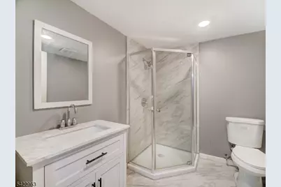 271 Washington St, Orange, NJ 07050 - Photo 30