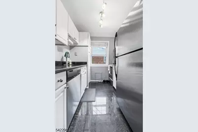 162 Belleville Ave #1A, Bloomfield, NJ 07003 - Photo 6