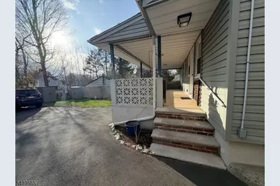 33 Center St #1, Midland Park, NJ 07432 - Photo 6