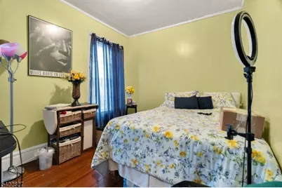 202 Sanford St, East Orange, NJ 07018 - Photo 10