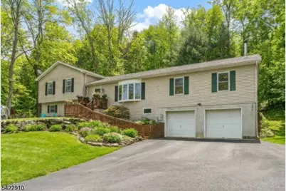 9 River View Dr, Hardwick Township, NJ 07825 - Photo 1