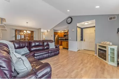 4 Troon Ter, Clinton Township, NJ 08801 - Photo 4