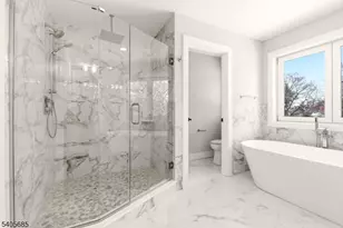 237B S Main St, Raritan Township, NJ 08822 - Photo 26