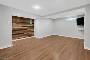 76 Farmingdale Ave, Bloomfield, NJ 07003 - Photo 24