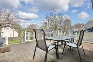 223 Linda Vista Ave, North Haledon, NJ 07508 - Photo 12