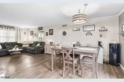 41 Kent Rd, Hampton Township, NJ 07860 - Photo 6