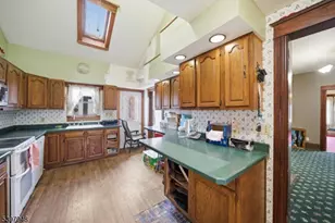 23 Parker St, Belvidere, NJ 07823 - Photo 10