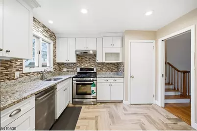 4 Briarcliff Rd, Morris Plains, NJ 07950 - Photo 12