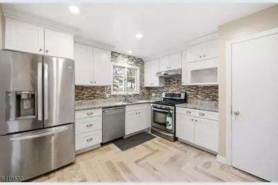 4 Briarcliff Rd, Morris Plains, NJ 07950 - Photo 10