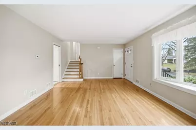 4 Briarcliff Rd, Morris Plains, NJ 07950 - Photo 6