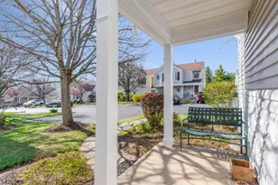 412 Cardinal Ln, Bedminster Township, NJ 07921 - Photo 4