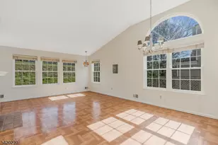 412 Cardinal Ln, Bedminster Township, NJ 07921 - Photo 6