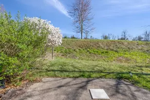 412 Cardinal Ln, Bedminster Township, NJ 07921 - Photo 32