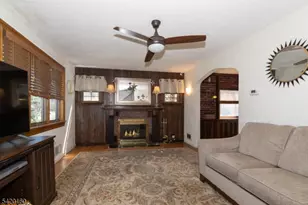 716 Center St, Garwood, NJ 07027 - Photo 4